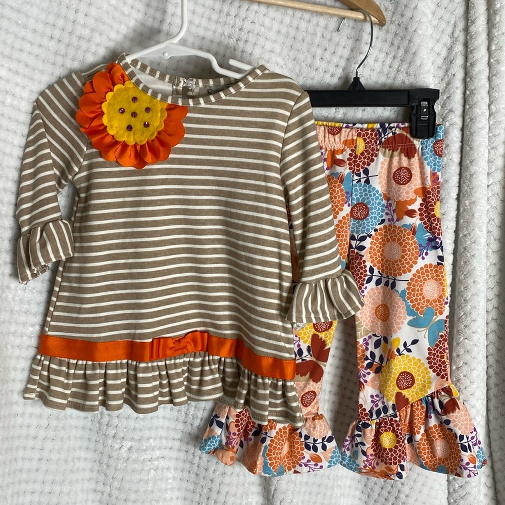 Rare Too girls ruffles pants outfit